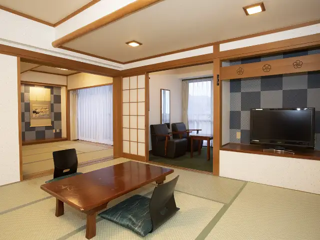 ウオミサキホテル