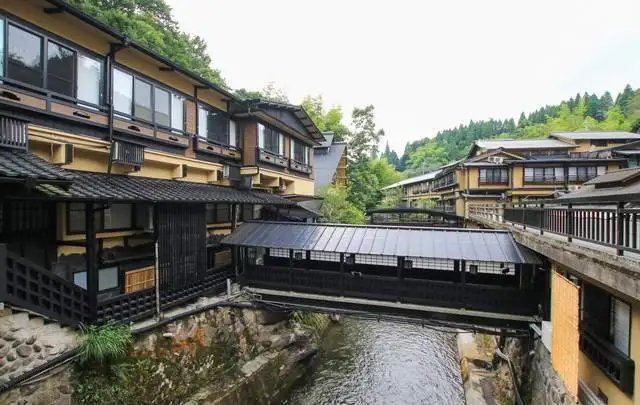 旅館湯本荘