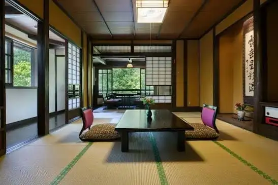 山あいの宿　山みず木