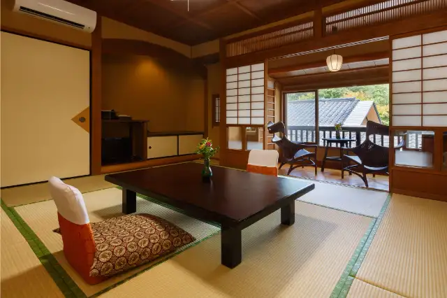 山あいの宿　山みず木
