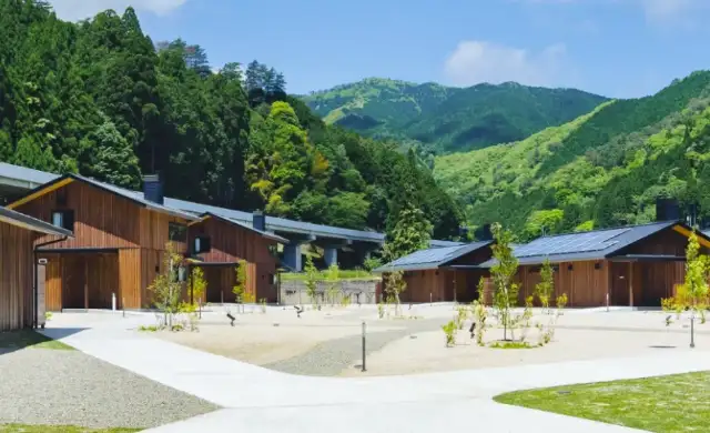 100年の森のホテル栞