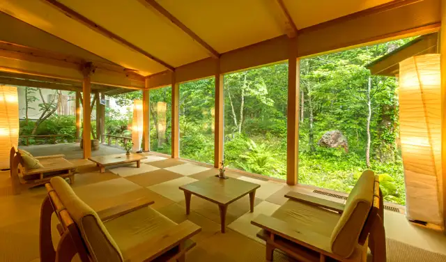 有限会社安房館 もずも